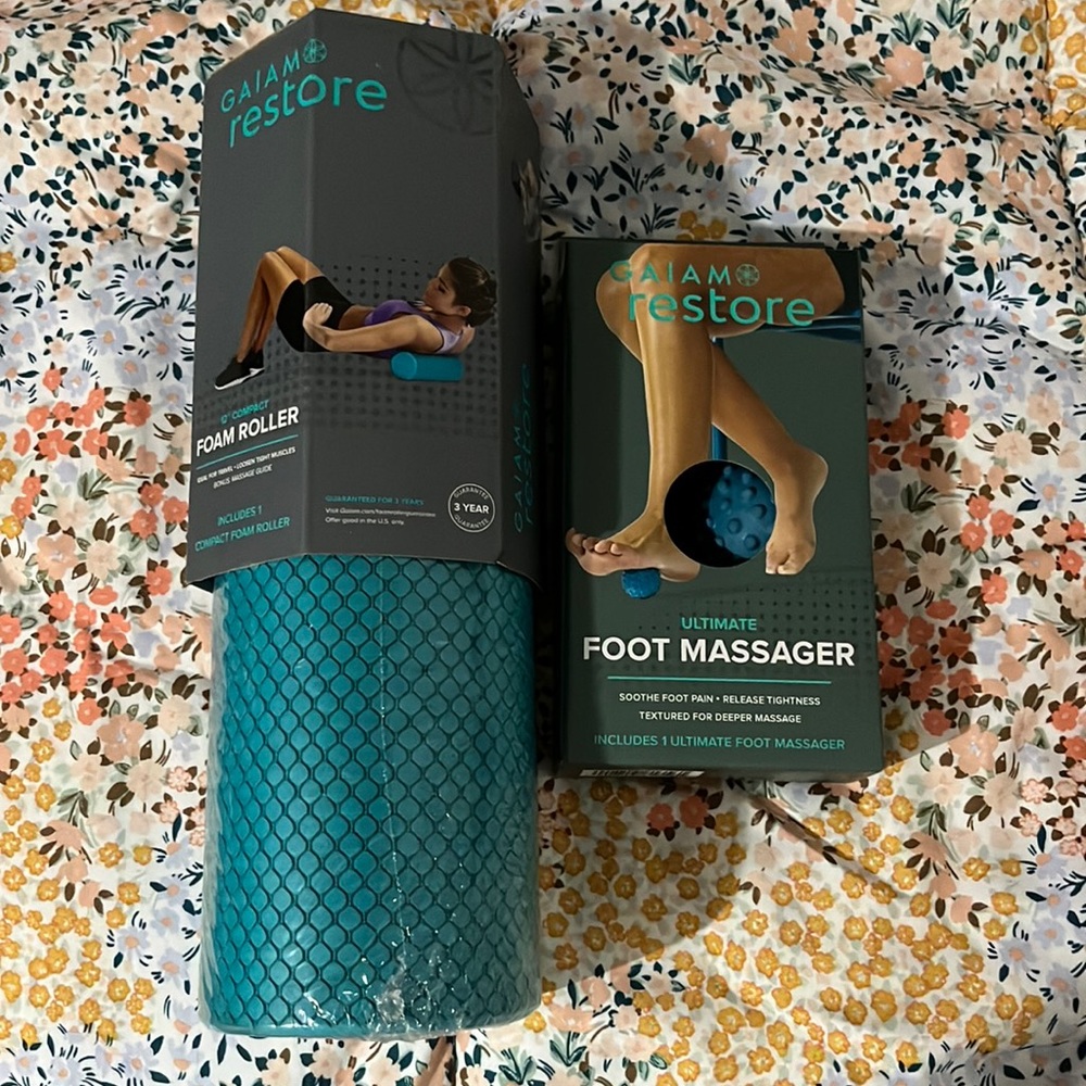 Foam roller and foot massager